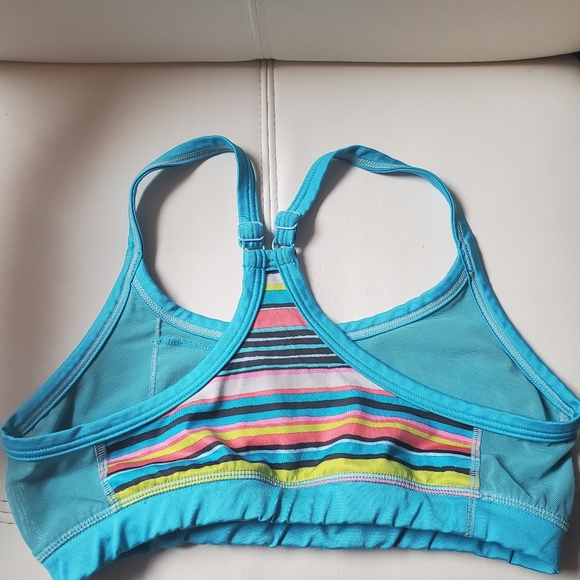 American eagle sports bra - Picture 2 of 3